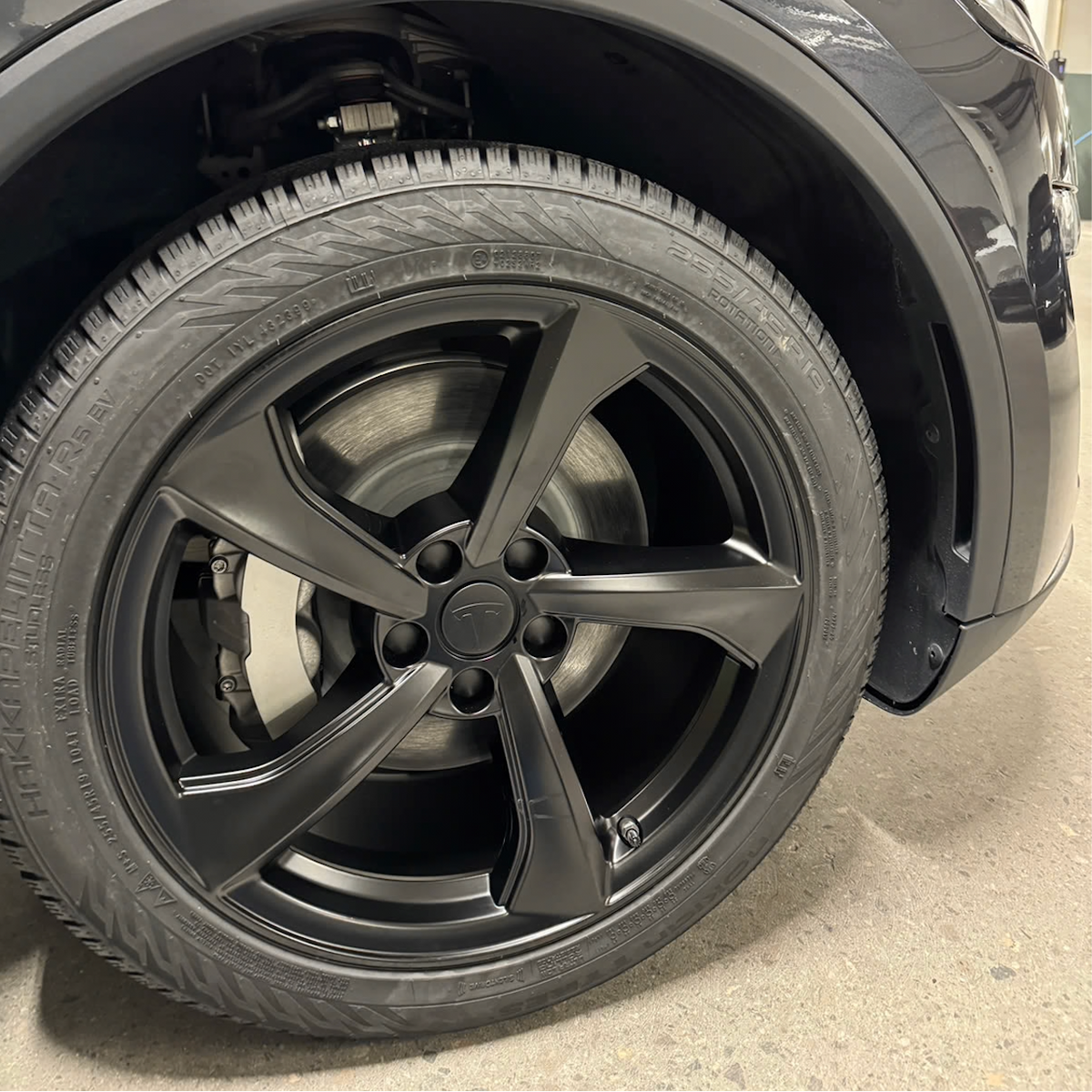 Senterkopper og mutterdeksler til Tesla Model Y Juniper (2025–2026)