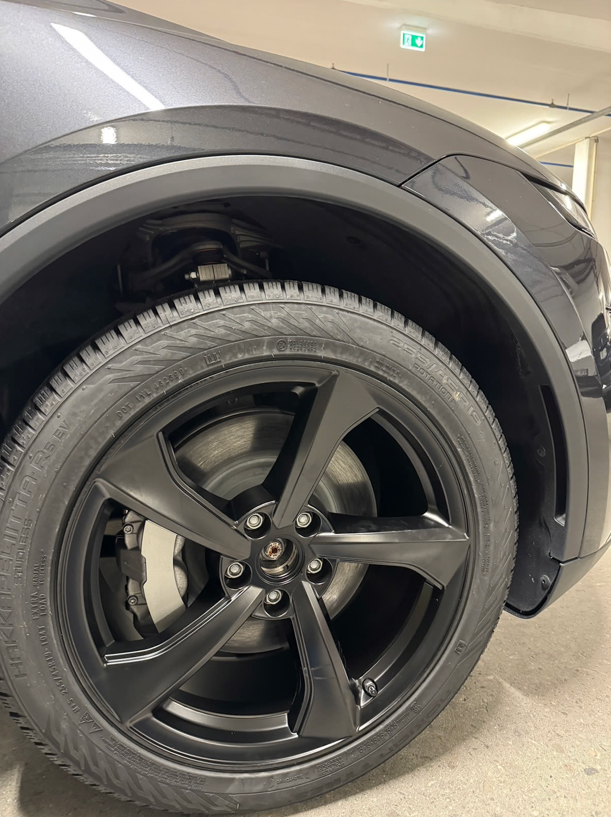 Senterkopper & Mutterdeksler 56 mm – Tesla Model Y Juniper (2025–) | Passer Crossflow-felger